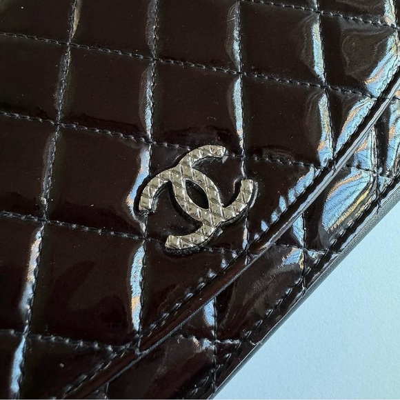 CHANEL BRILLIANT WOC - Picture 12 of 12